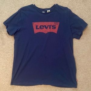 Blue Levi’s T-shirt